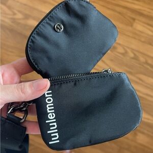lululemon black wristlet